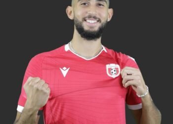 لاعب حر – ارتكاز – يساري – من مواليد الدولة (مقيم) – 25 سنة